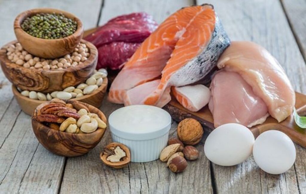 Protein vs Karbohidrat: Mana yang Lebih Penting Saat Diet?