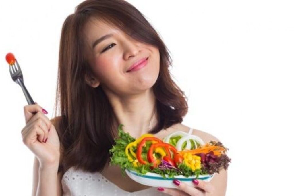 7 Langkah Mudah Mengatur Pola Makan Sehat di Tengah Kesibukan